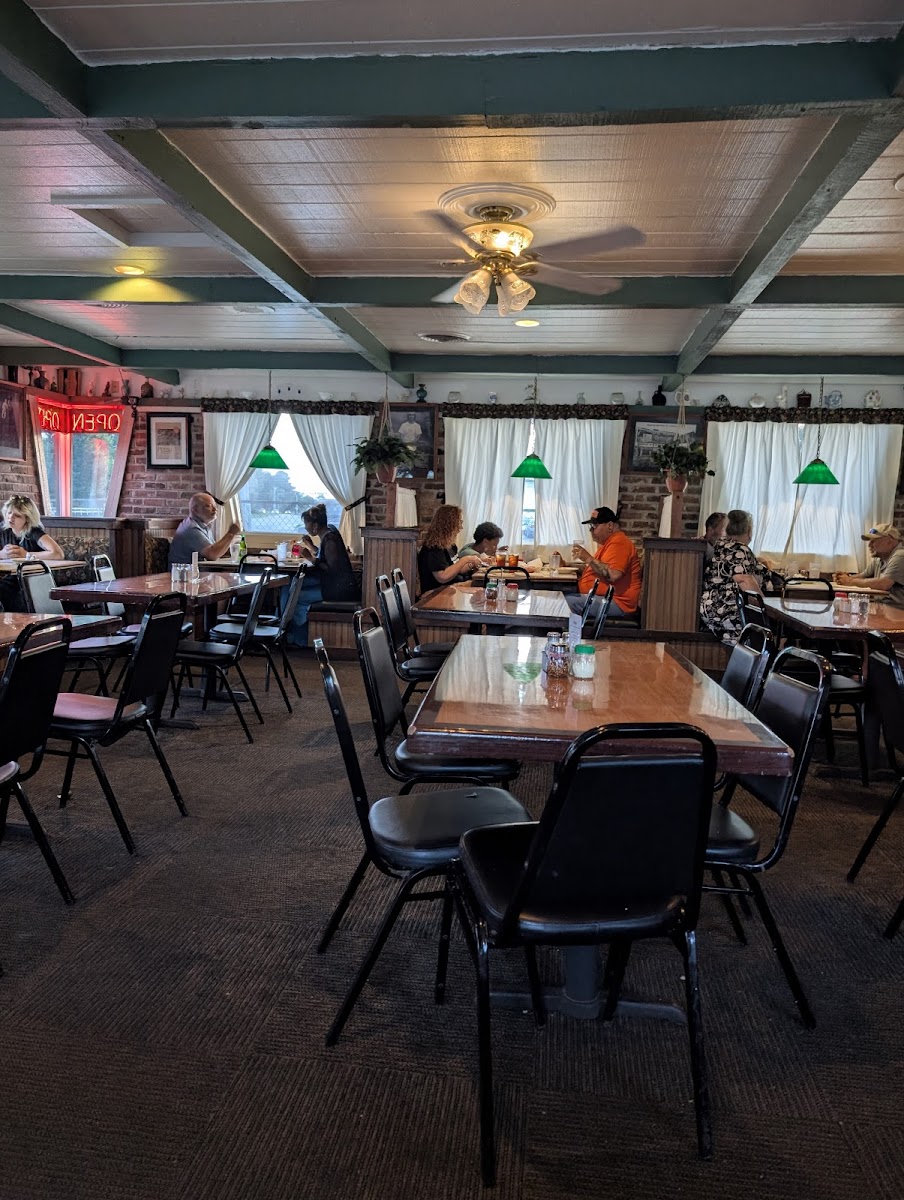 Regino's Italian Restaurant